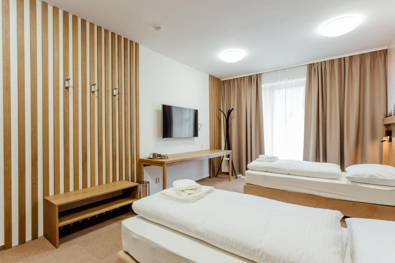 Apartmány Humno Valča Exterior foto